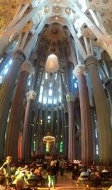 interno sagrada familia