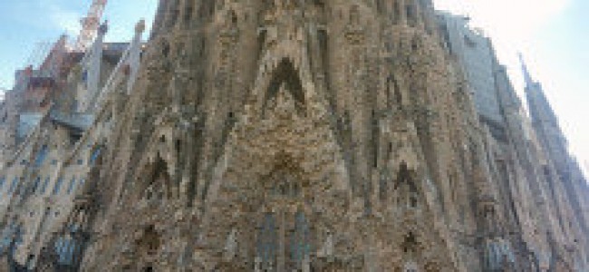 La Sagrada Familia, l’imponente Cattedrale di Gaudì